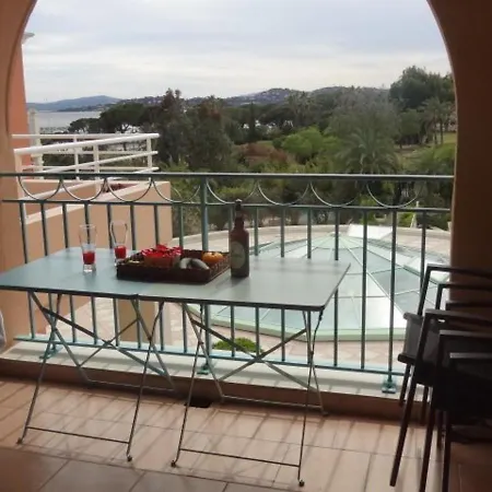Ravissant T2 Avec Piscine, Climatisation Et Parking - Proche Plages Et Port - Fr-1-768-19 Les Issambres